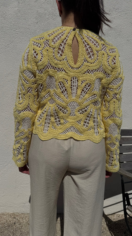 Le top crochet yellow