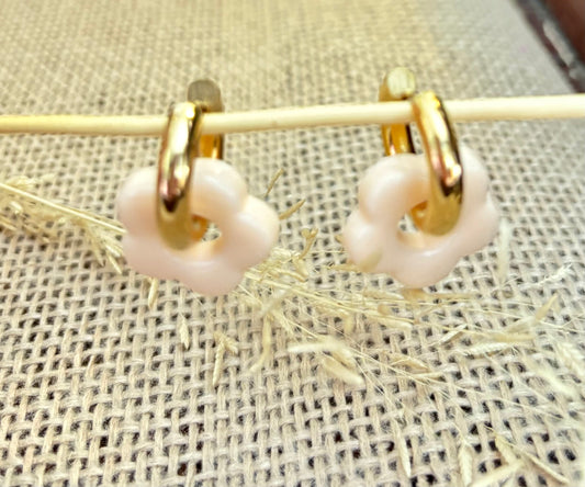 Les boucles Marguerite nude