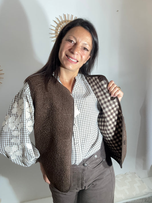 Le gilet sans manche café