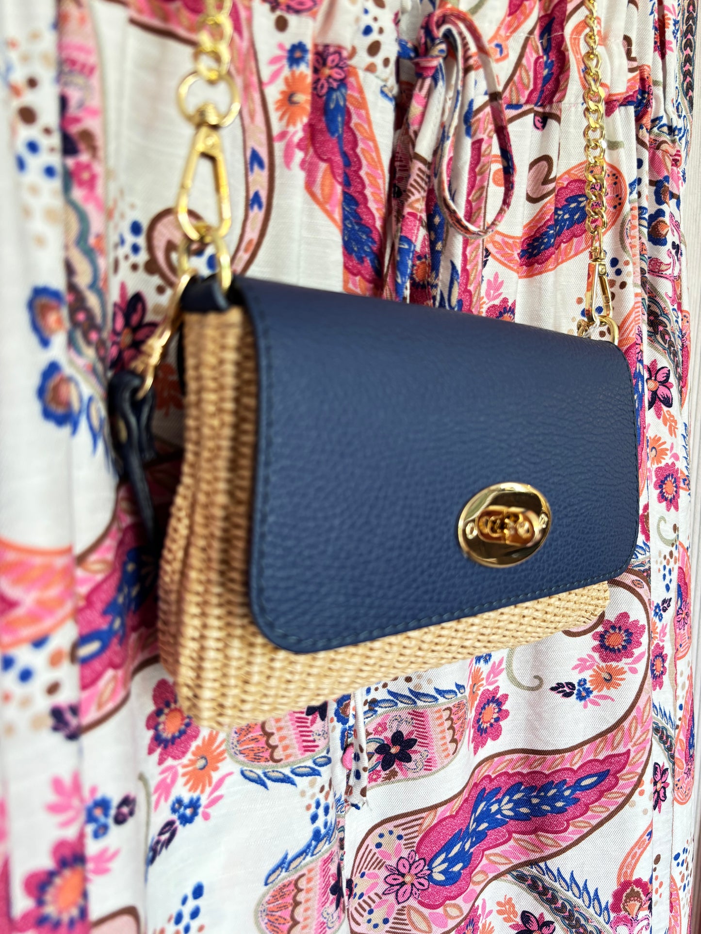 La pochette Laly bleu