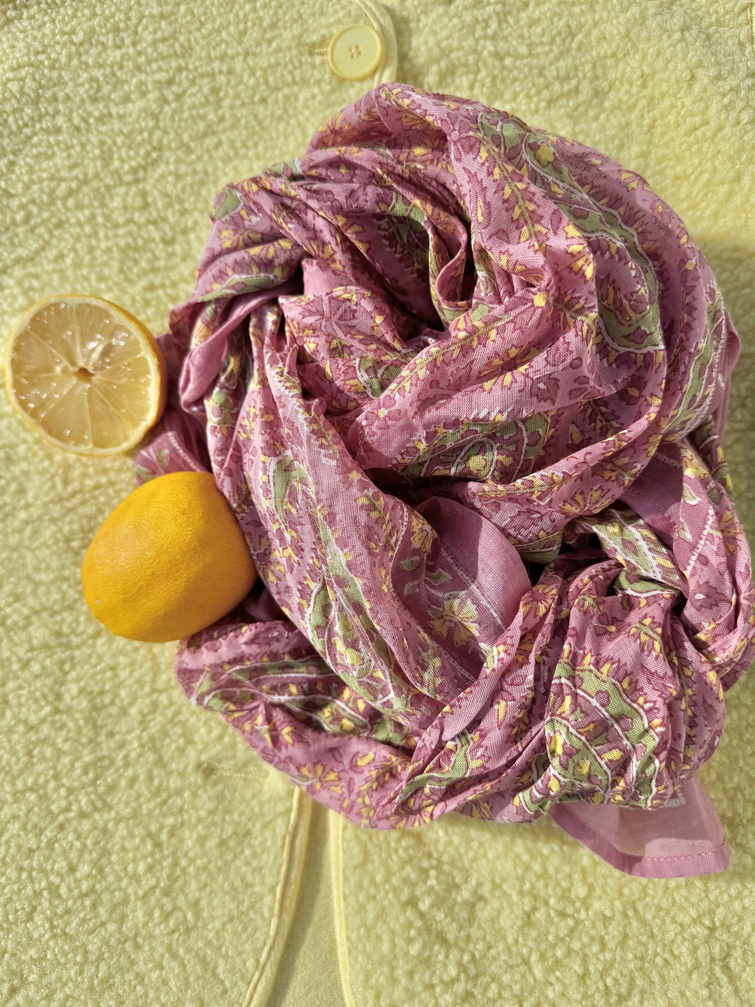 LES FOULARDS INDIENS