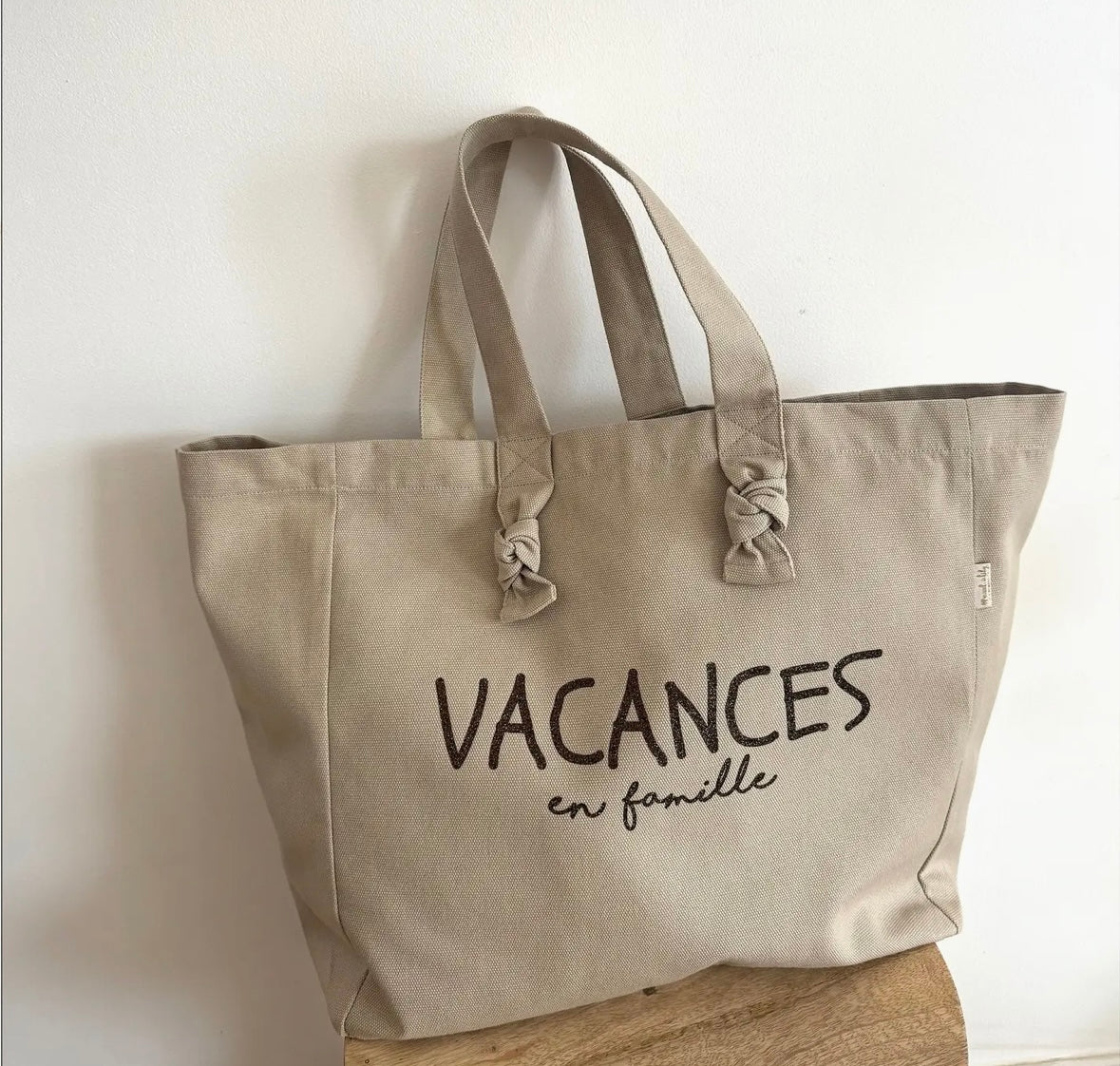 Le sac cabas ´ vacances en famille ´ grège