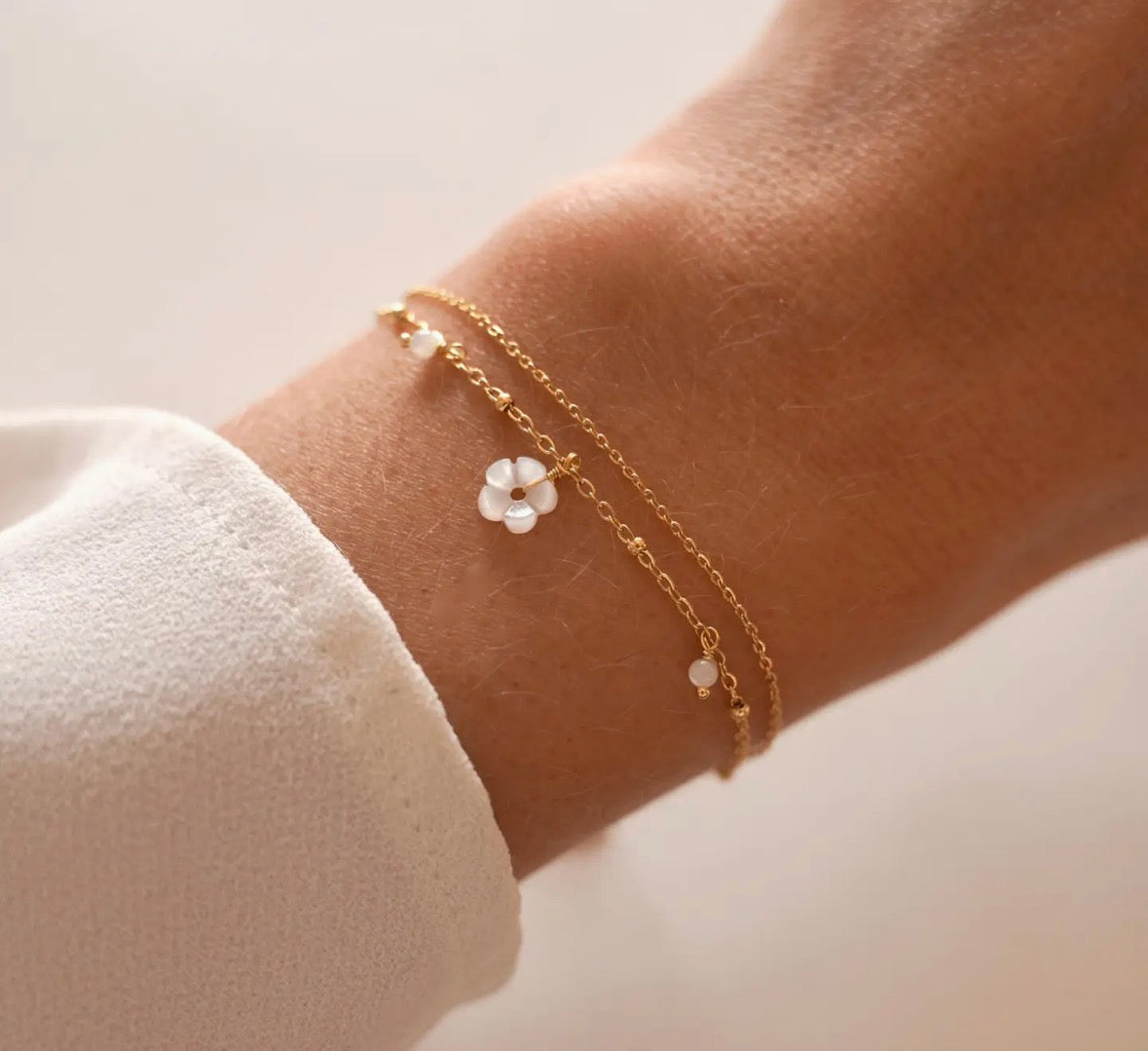 Bracelet Florine - Acier Inoxydable Doré et Nacre Blanche