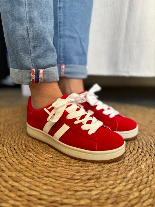 Les baskets Camille rouge