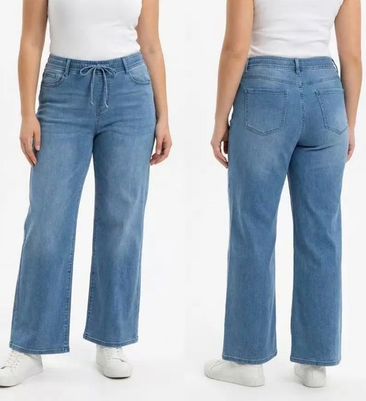jegging jean wide leg bleu clair , porté devant de face et de dos , taille elastiquée 
