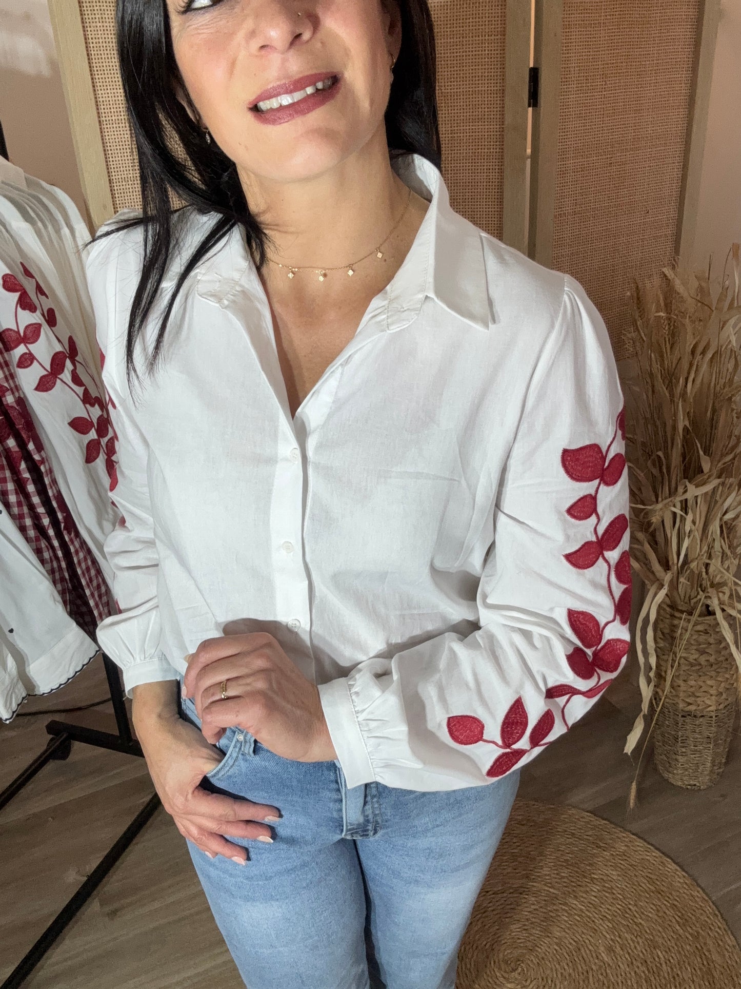 La chemise capucine