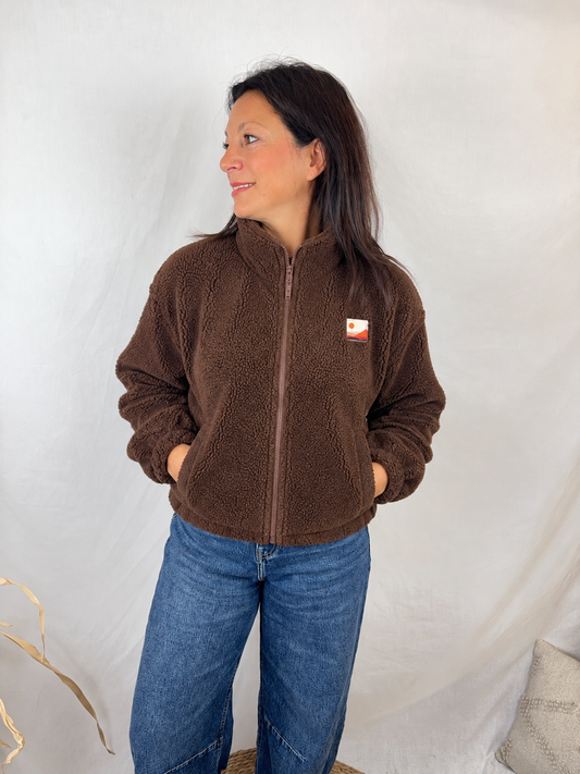 La veste sherpa marron