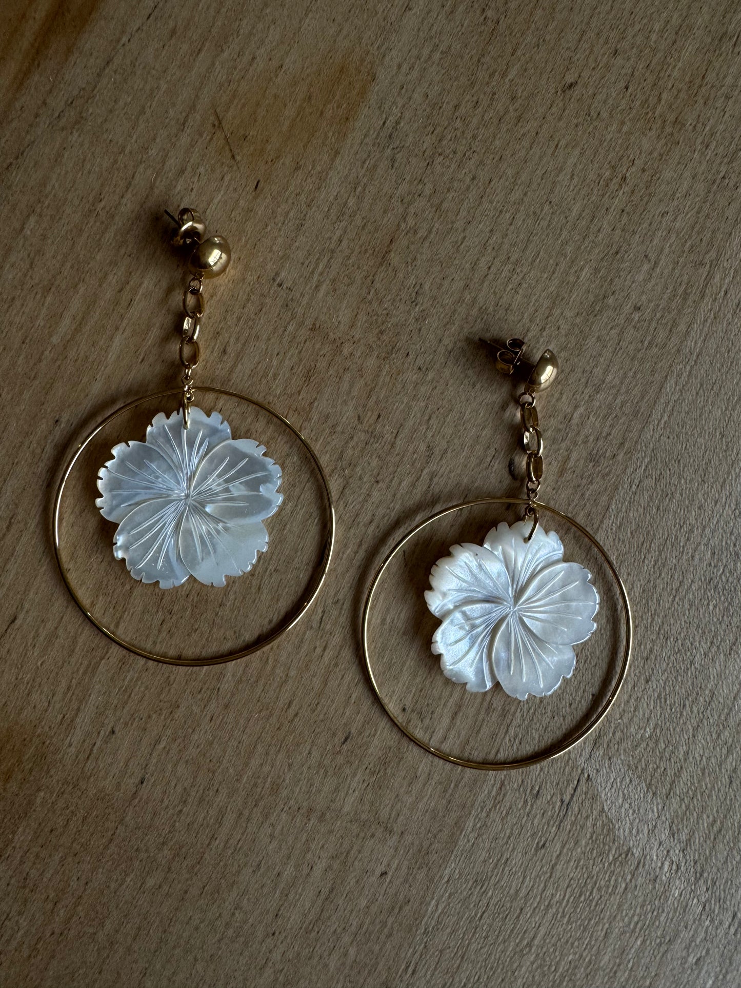 Les boucles nacrées