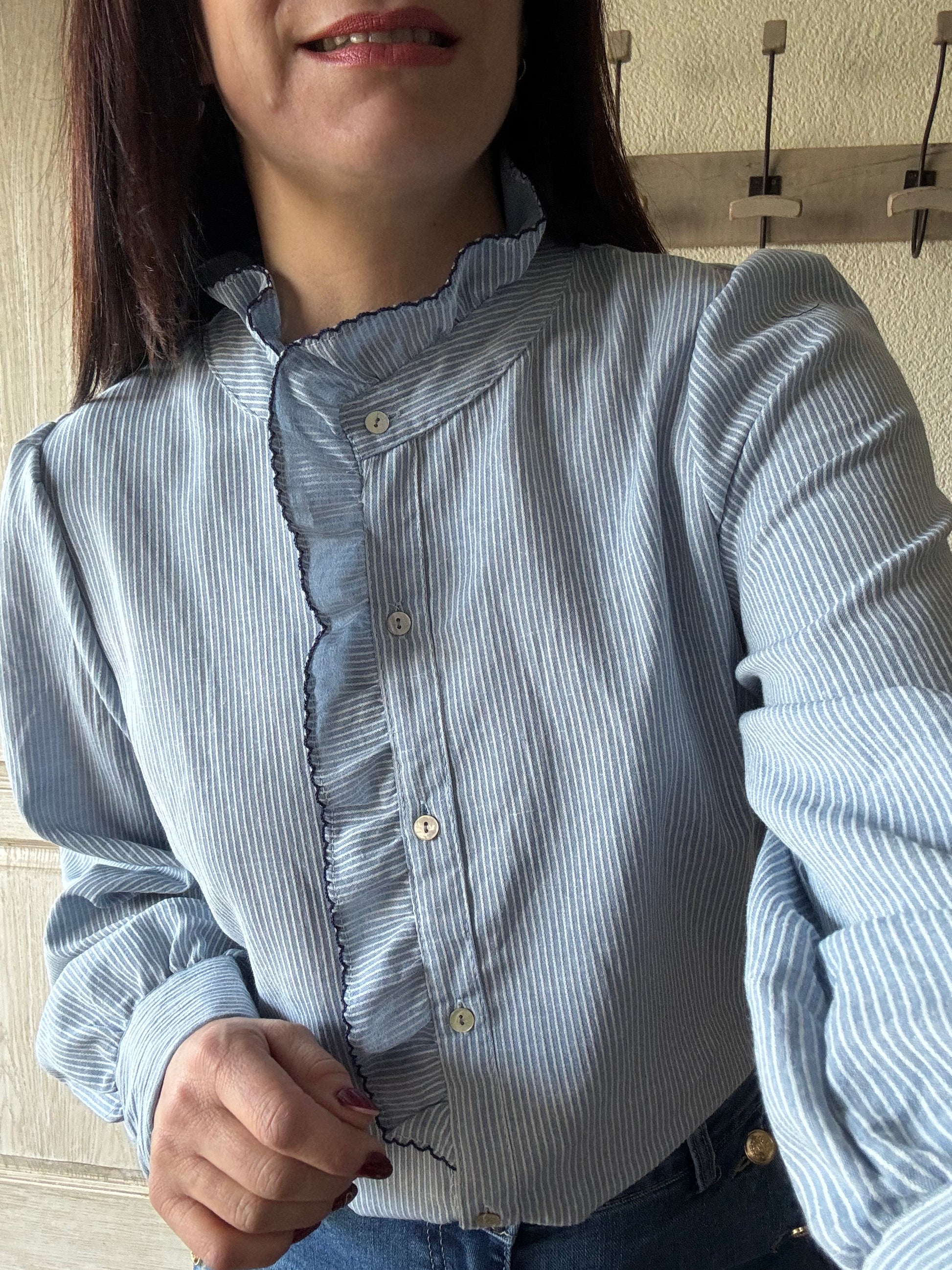 chemise à rayures bleu et blanc carole 's